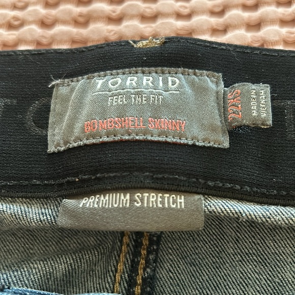 Bombshell skinny jeans - Picture 4 of 7